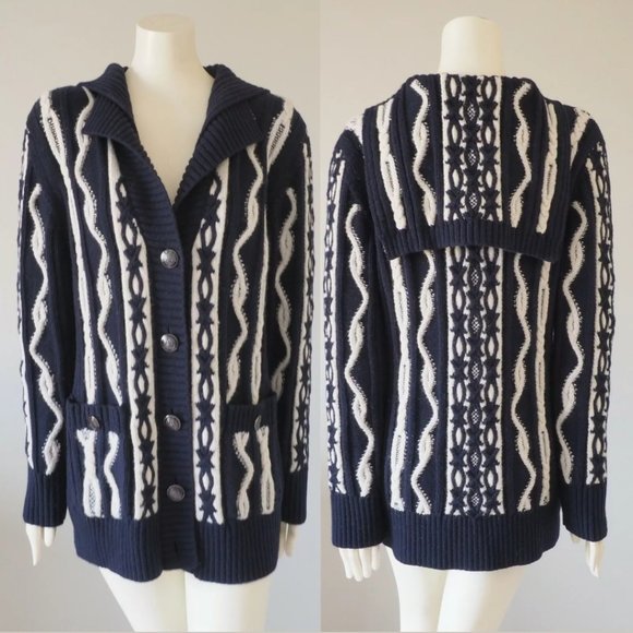 CHANEL Métiers d'Art 2018 Paris-Hamburg Cardigan - Picture 3 of 7